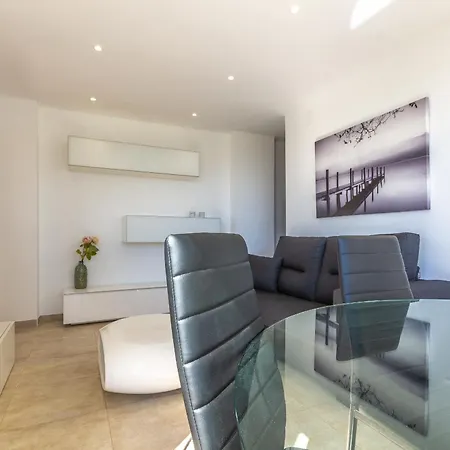 Amazing Views 2br - Pool - Parking